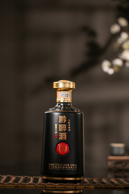 白酒產(chǎn)品攝影藝術(shù) 呆貓攝影的獨特視角